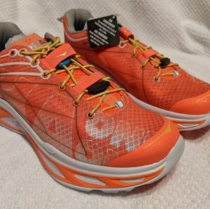 Hoka One One Huaka orange sz9.5 NIB $70